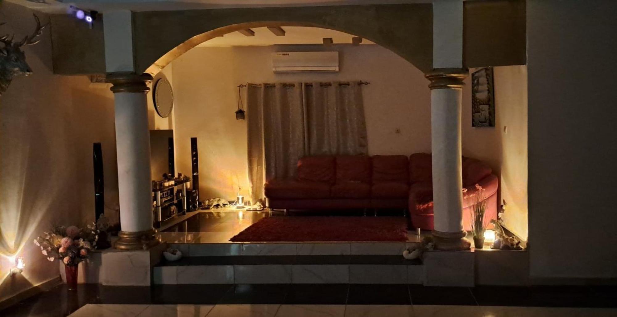 Cocody Here Is Our Lovely 1-Bed Apartment In Abidjan מראה חיצוני תמונה